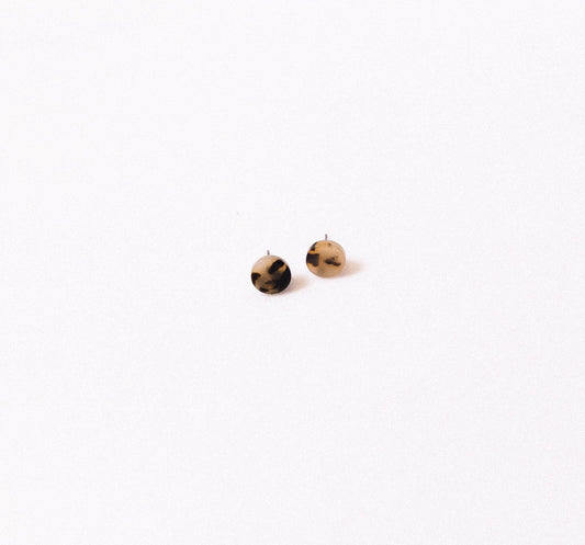 Blonde Tortoise Stud Earrings - Cooper Lucy
