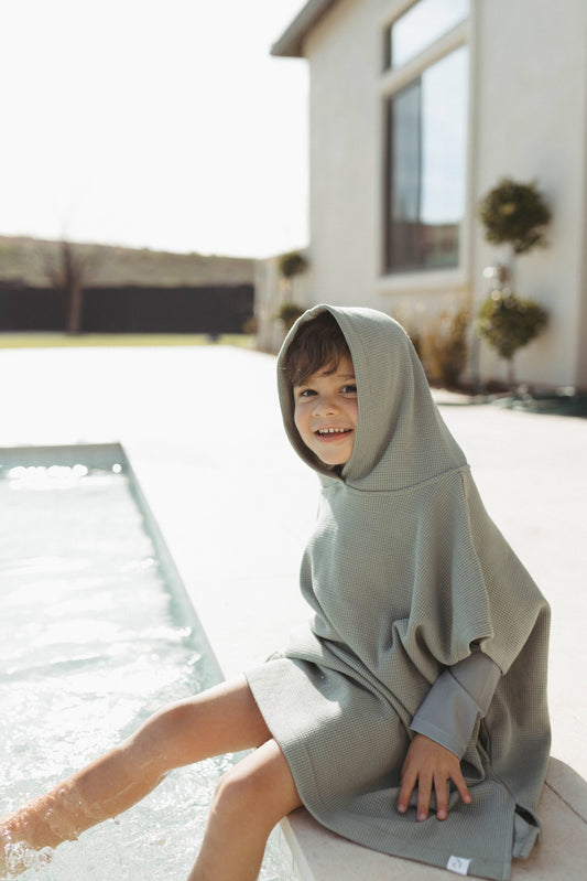 Current Tyed Clothing - Waffle Beach Poncho: Sage Green