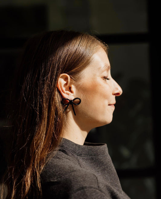 Bow Earrings Black